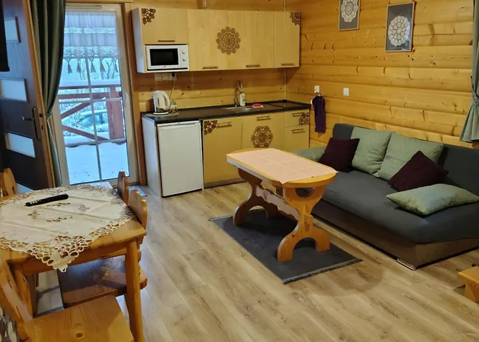 אכסניה Na Beskidzie איסטבנה